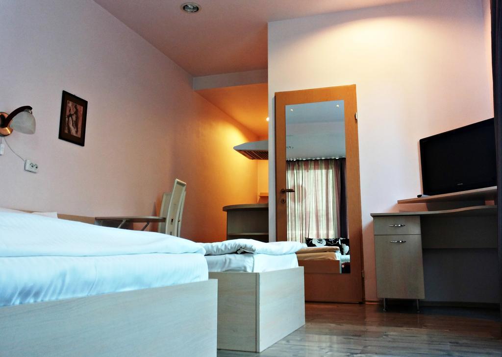 קלוז'-נאפוקה Lucas 10 Apartments חדר תמונה