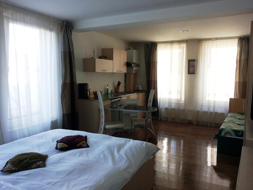 קלוז'-נאפוקה Lucas 10 Apartments חדר תמונה